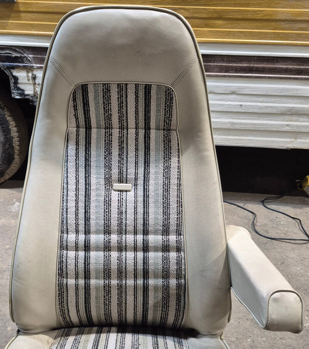 Used Motorhome Captain Chair Set