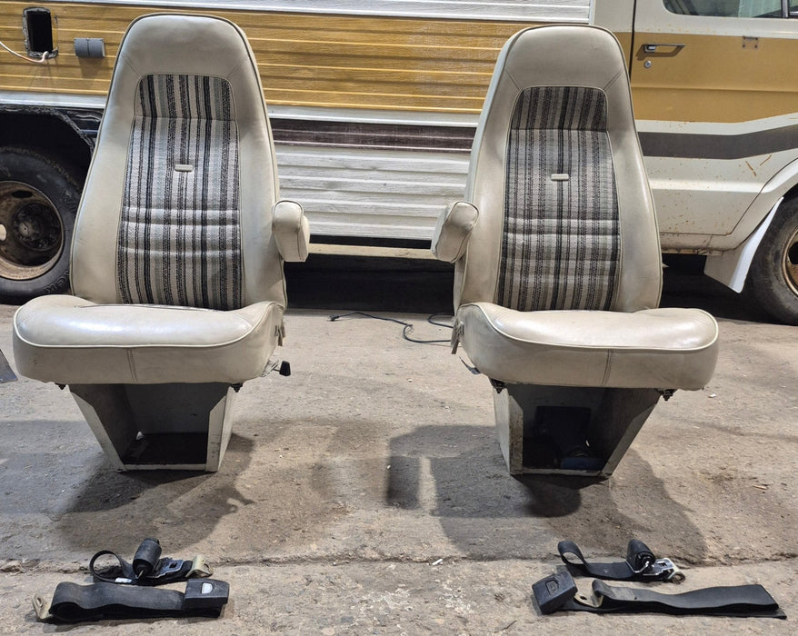 Used Motorhome Captain Chair Set