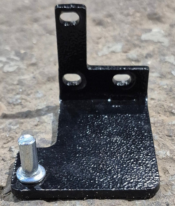 Used Norcold Fridge Door Hinge Inner Lower Right Hand - 624364