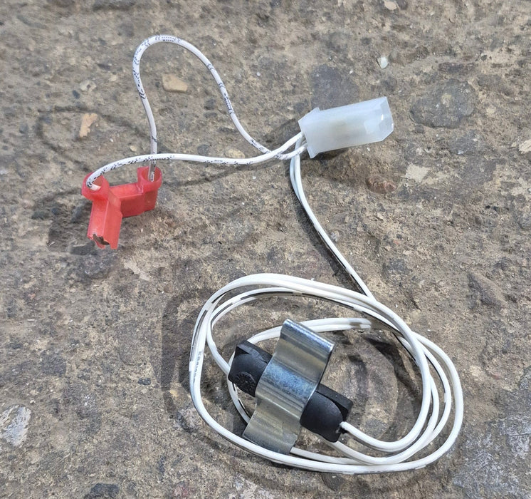 Used Norcold Lamp/ Thermistor Wire 636658