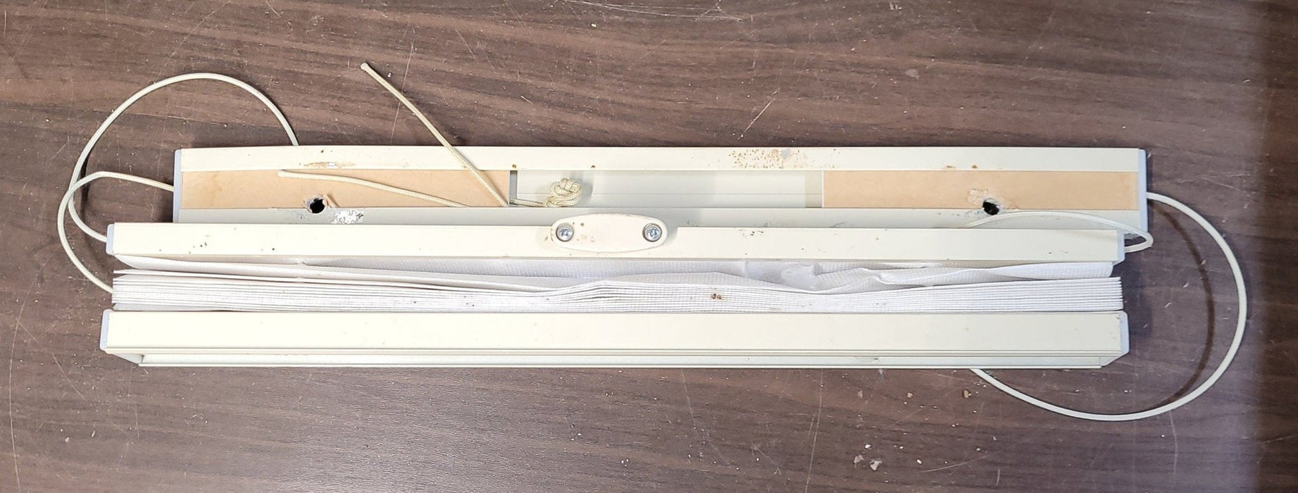 Used Off-White Skylight Blind 13 1/2" W X 19 3/4" L