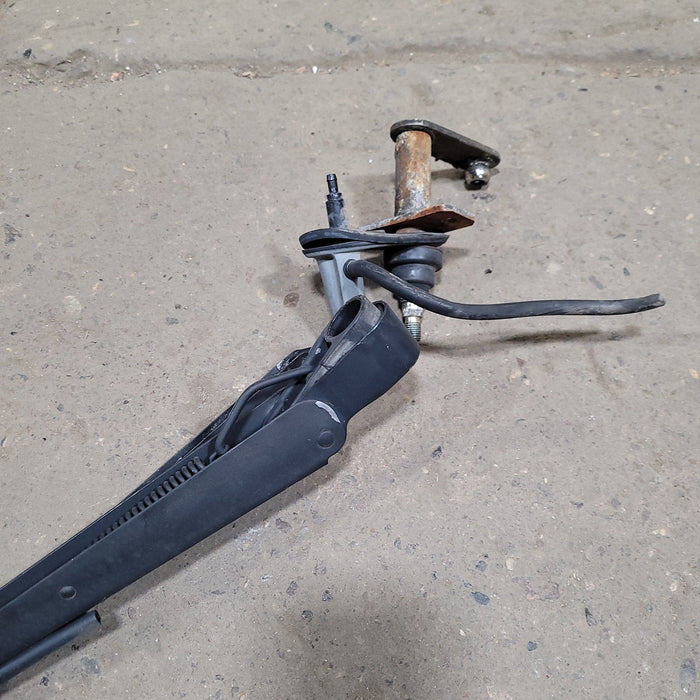 Used Passenger Side Wiper Arm Assembly for 1988 Fleetwood Pace Arrow