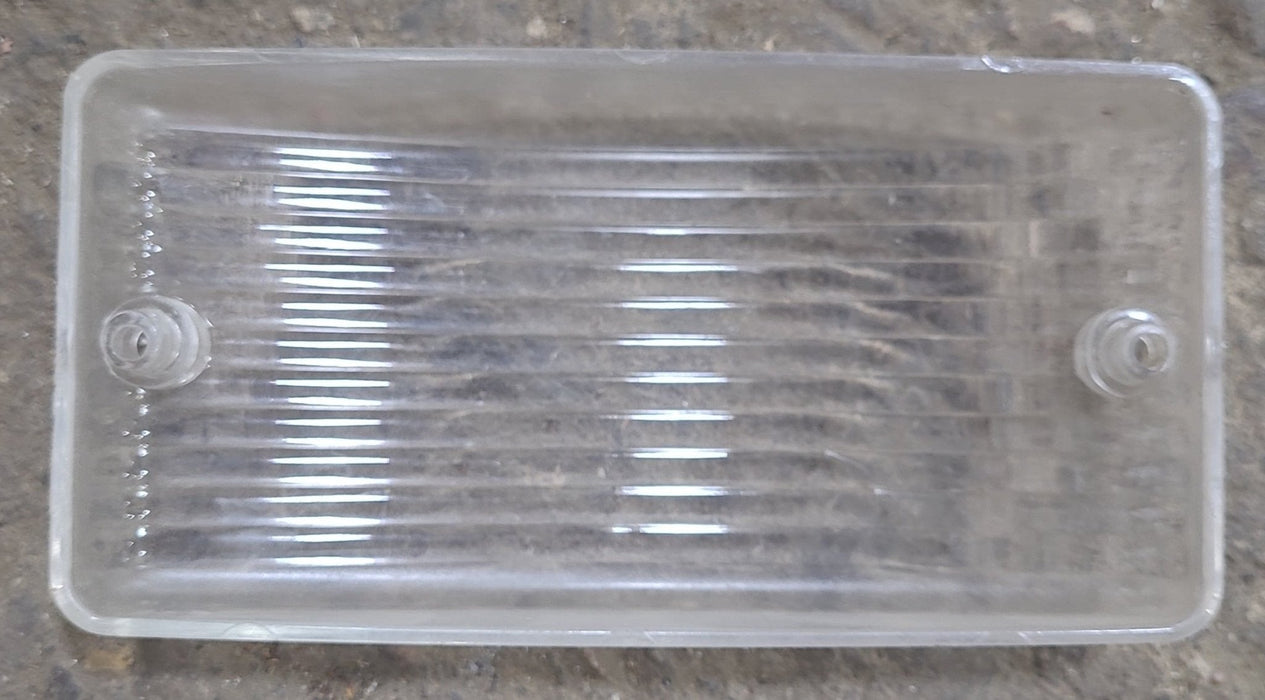 Used Porch Light Replacement Lens, Clear 5 1/2" X 2 3/4"