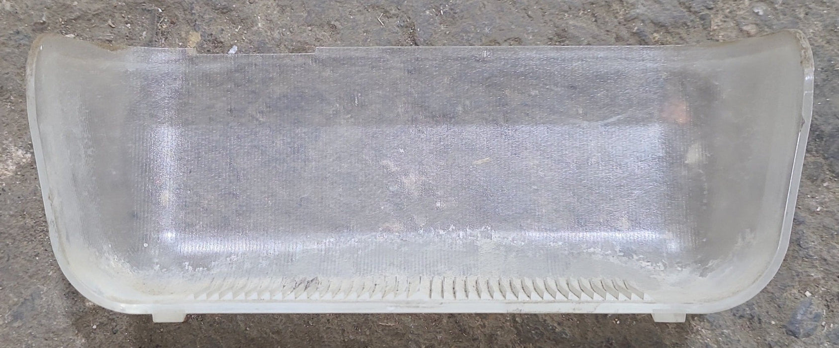 Used Porch Light Replacement Lens, Clear 6 1/4" X 2 1/4"