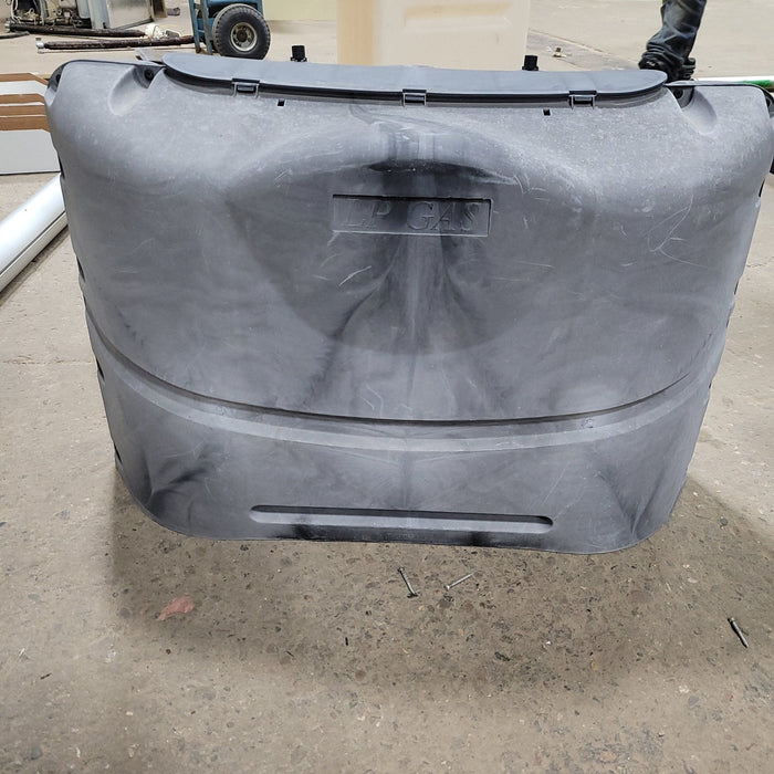 Used Propane Tank Cover - Black - Fits 20lb Steel Double Tank