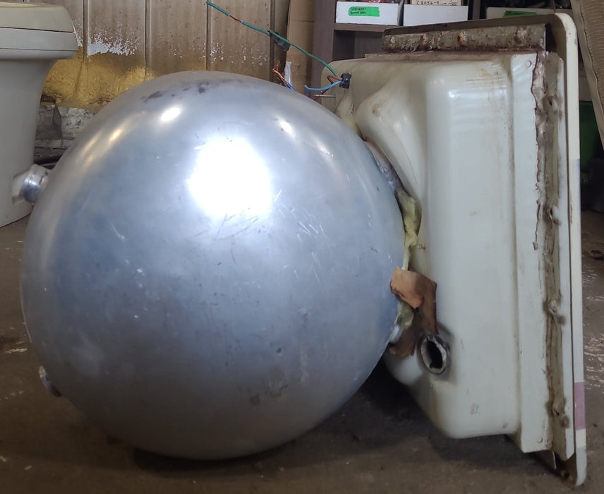 Used Replacement Inner Tank (91641) for G6A-6E Hot Water Heater 6 Gal. without Insulator - Young Farts RV Parts