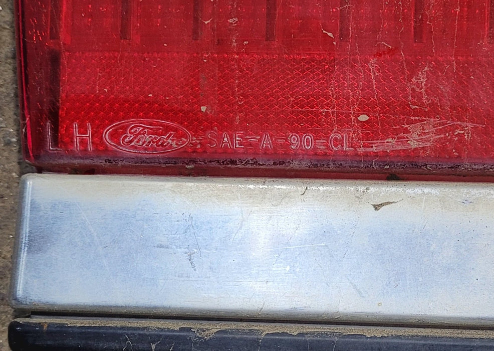 Used Retro Airstream Rear Deflector Assembly- Driver Side