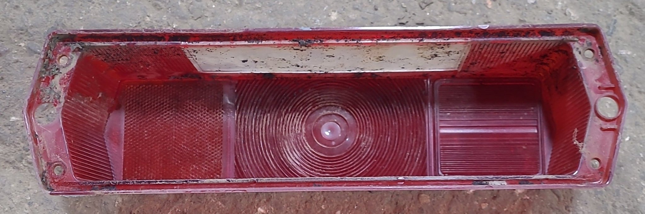 Used Retro BARGMAN No.95 SAE-STIALR-69 Replacement Lens for Tail Light - Red