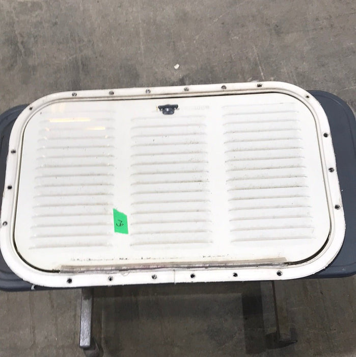 Used Retro - Off White Vent Door