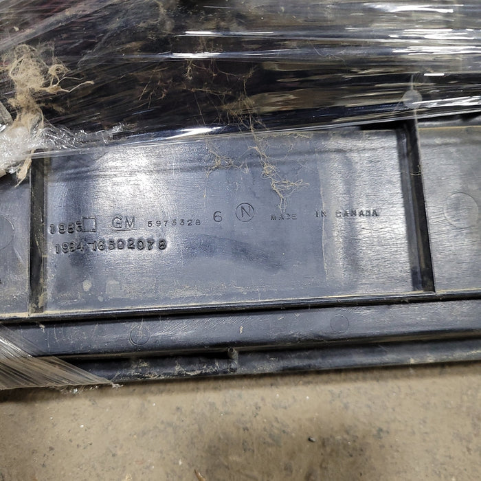 Used Retro Pace Arrow Tail Light Assembly- Passenger Side