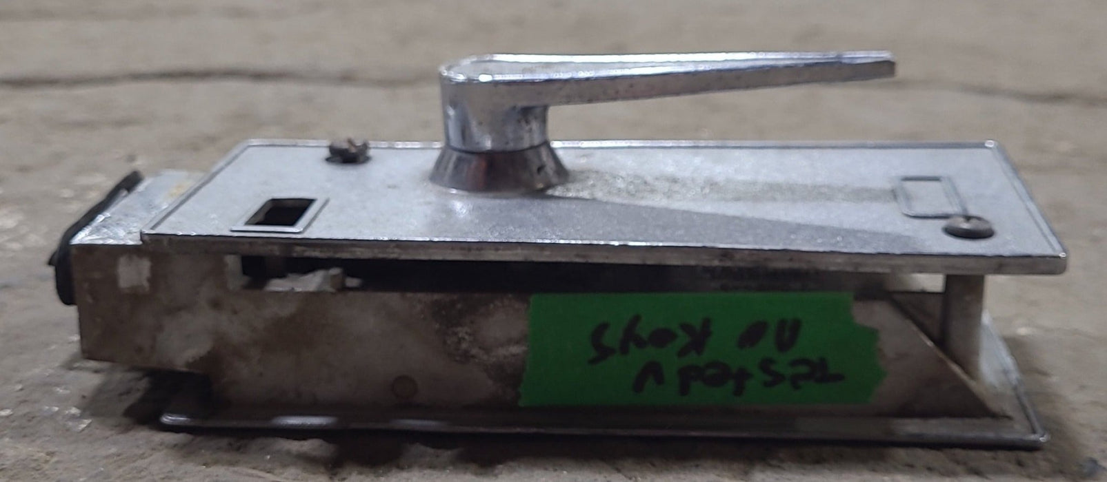 Used Retro RV Entry Door Lock L400