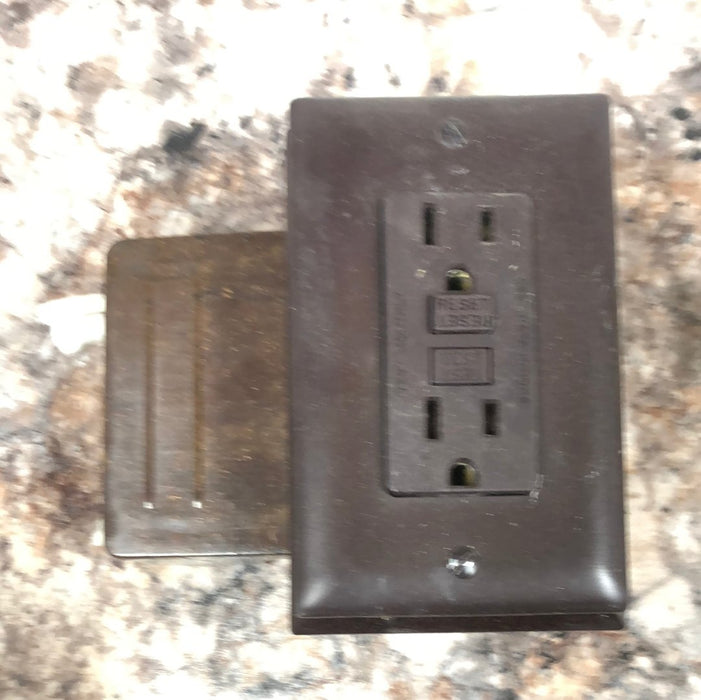 Used RV 110 Volt GFI Wall Receptacle / Outlet - Young Farts RV Parts