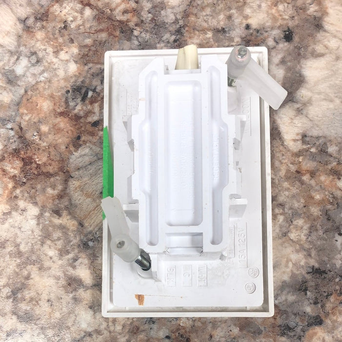 Used RV 110 Volt Wall Receptacles / Outlets