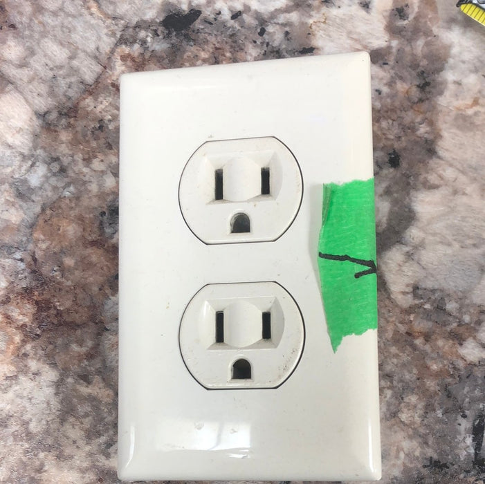 Used RV 110 Volt Wall Receptacles / Outlets