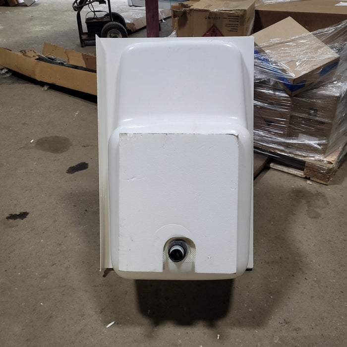 Used RV Step Bath Tub 35 7/8” x 23 1/2” - Left Hand Drain
