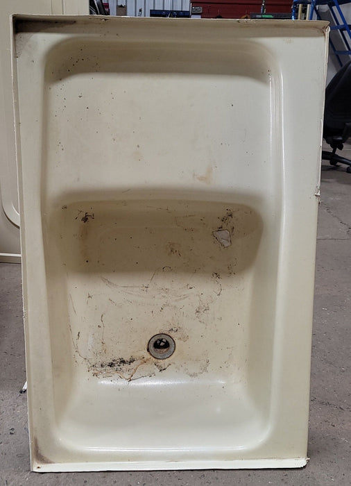 Used RV Step Bath Tub 36 1/4” x 23 1/2” - Left Hand Drain