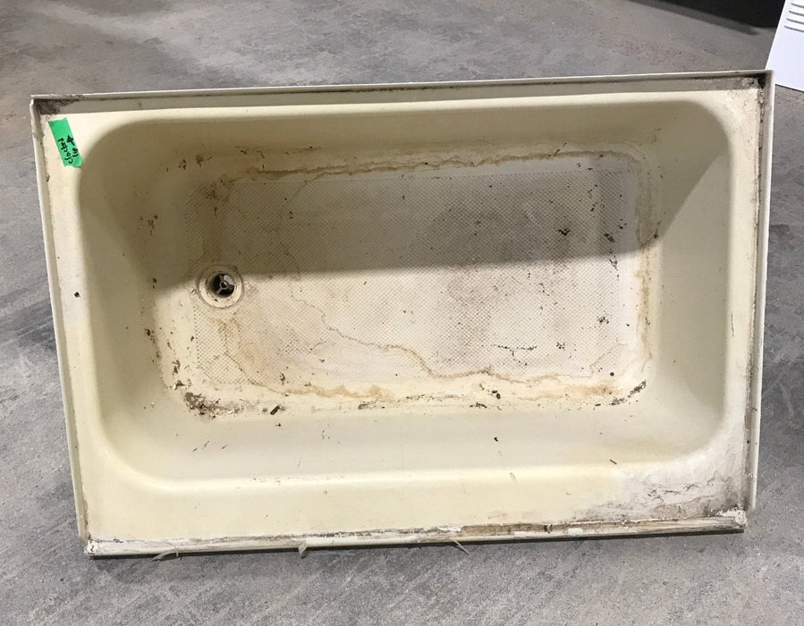 Used RV Bath Tub 36” L x 24 W ” Left Hand Drain
