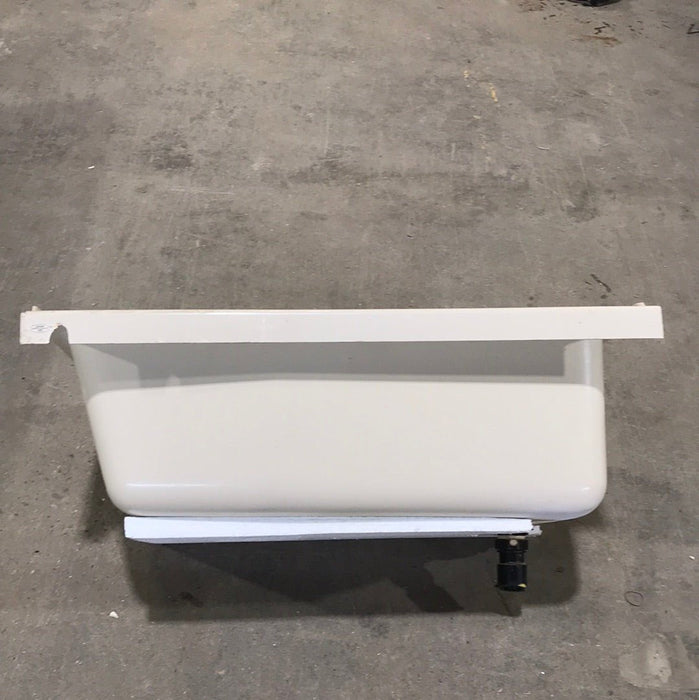 Used RV Bath Tub 36” L x 24 W ” Right Hand Drain
