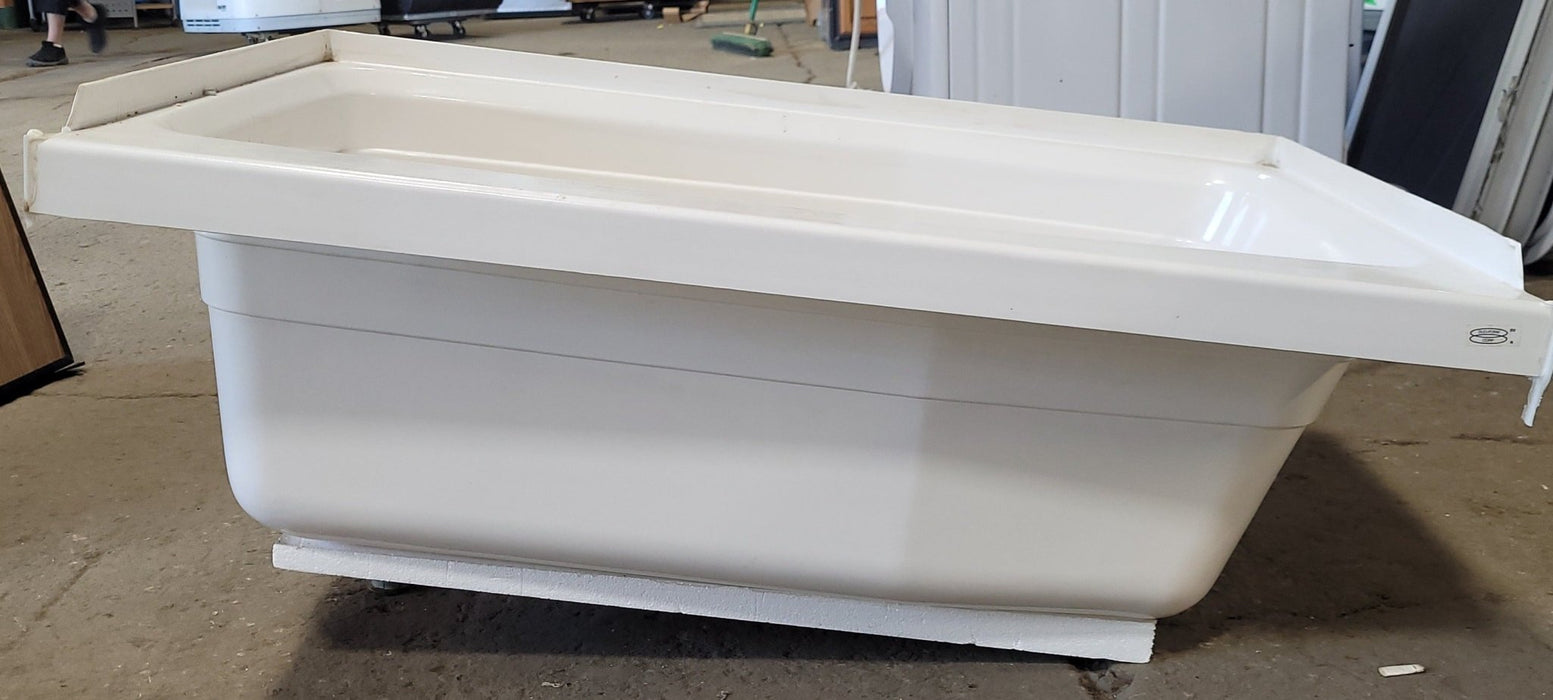 Used RV Bath Tub 36” x 24” - Left Hand Drain