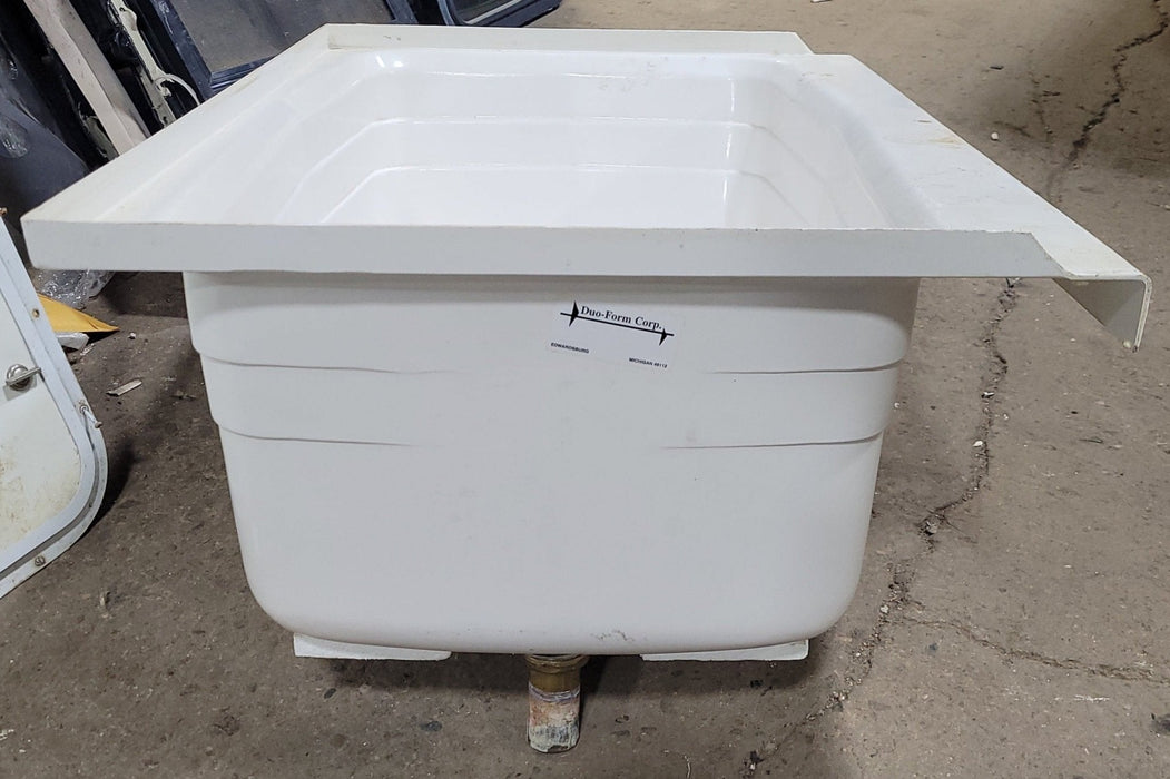 Used RV Bath Tub 36” x 24” - Left Hand Drain