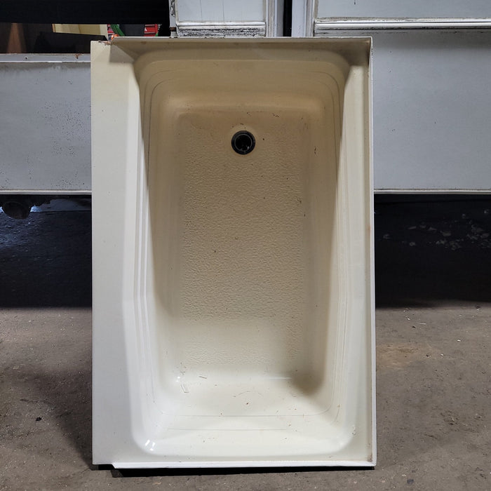 Used RV Bath Tub 36” x 24” - Right Hand Drain