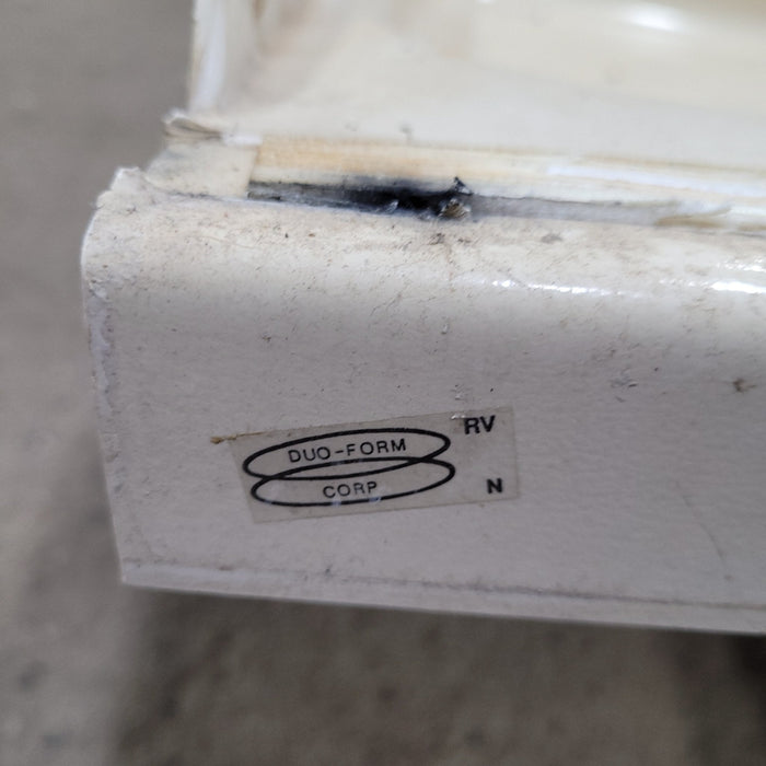 Used RV Step Bath Tub 36” x 24” - Right Hand Step