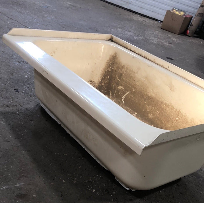 Used RV Bath Tub 36” x 24” - Right Hand Drain