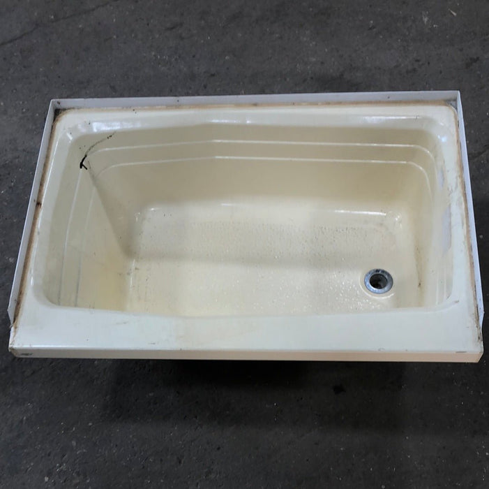 Used RV Bath Tub 36” x 24” - Right Hand Drain