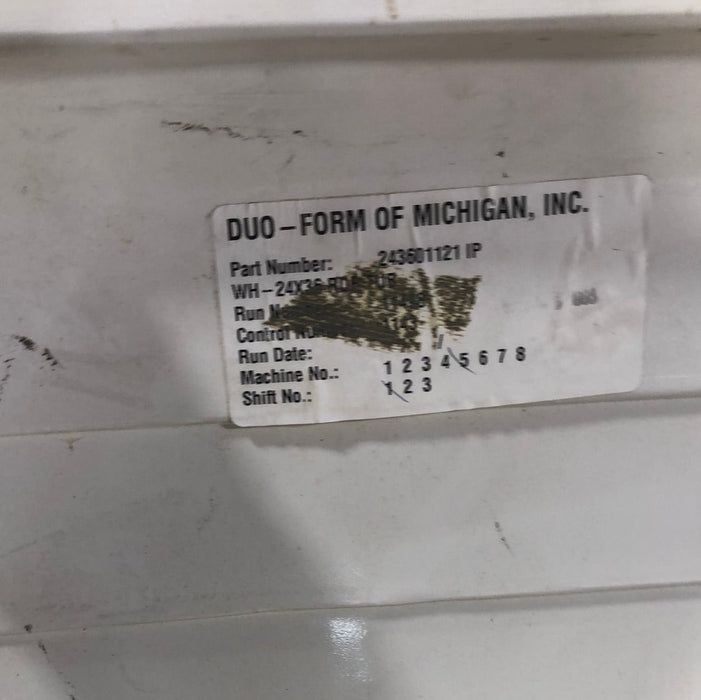 Used RV Bath Tub 36” x 24” - Right Hand Drain