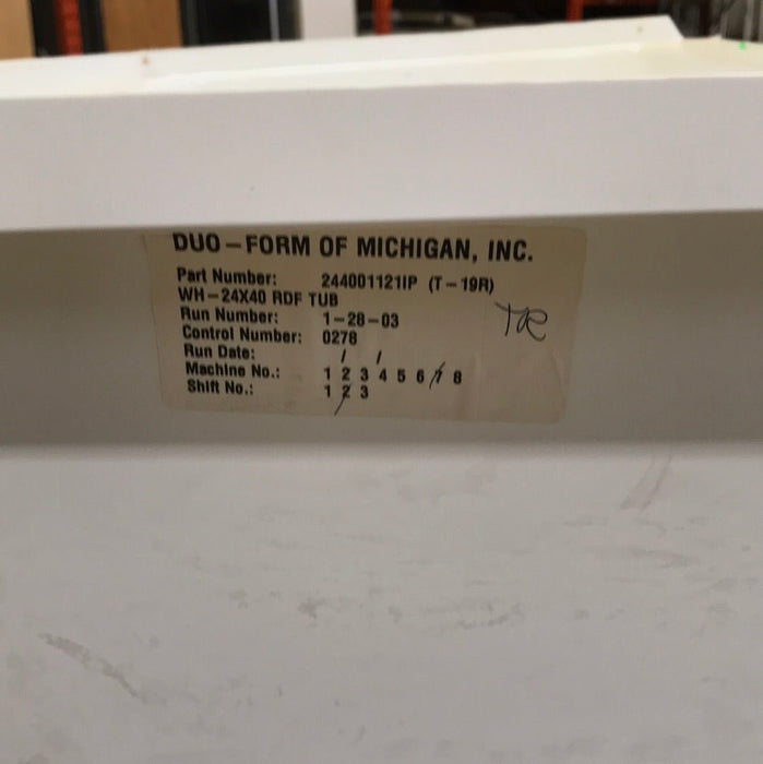 Used RV Bath Tub 40” L x 24 W ” - Right Hand Drain - Young Farts RV Parts