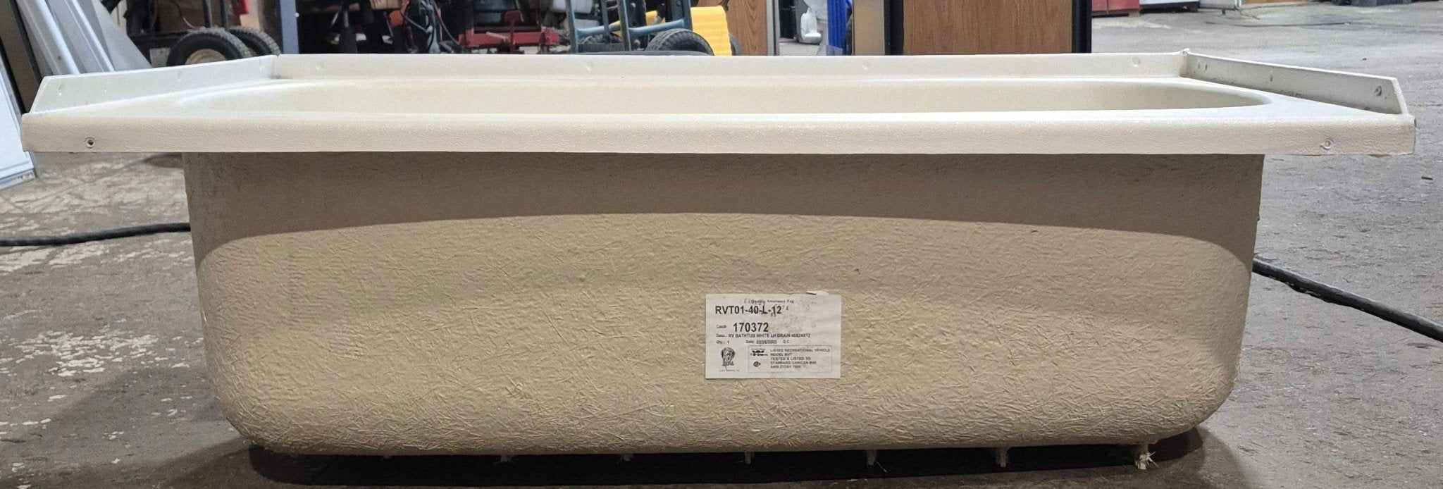 Used RV Bath Tub 40” x 24” Left Hand Drain