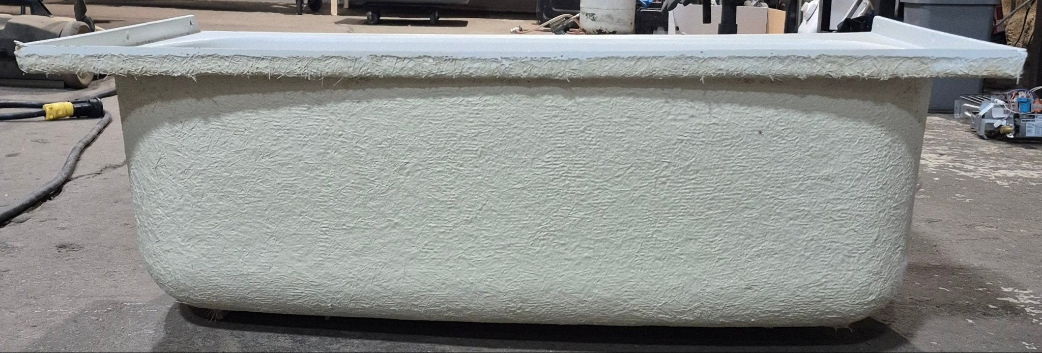 Used RV Bath Tub 40” x 24” Left Hand Drain