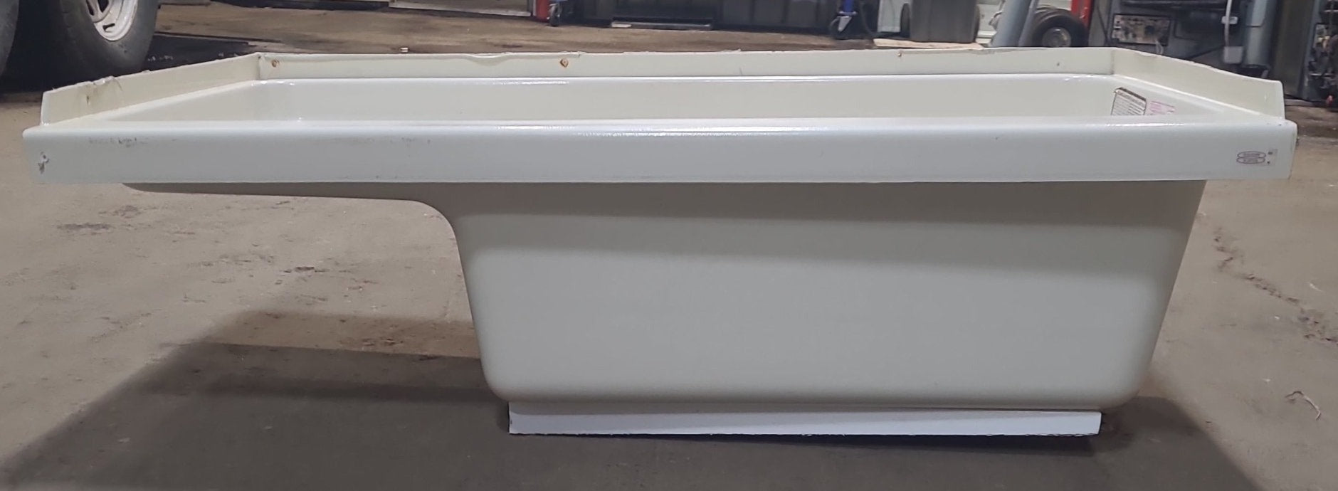 Used RV Step Bath Tub 41” x 24” - Right Hand Drain