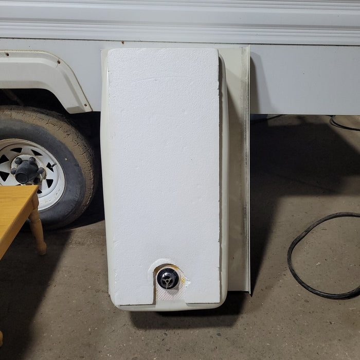 Used RV Bath Tub 41” x 24” - Right Hand Drain
