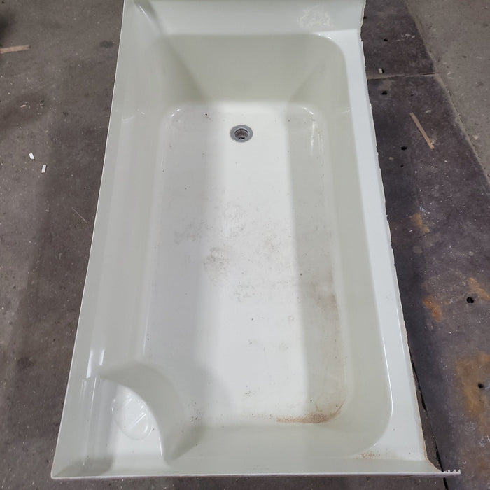 Used RV Bath Tub 45 3/4” x 24 1/2” - Right Hand Drain