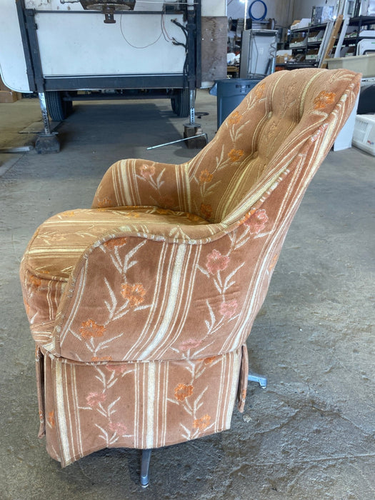 Used RV Chair - 31" H x 22" W x 18" D
