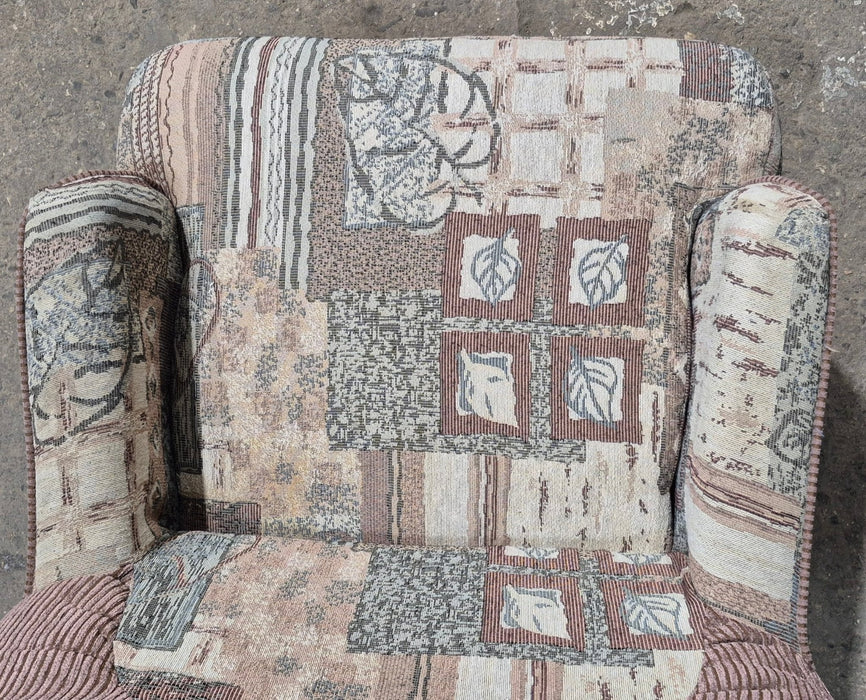Used RV Chair - 32 3/4" H x 25 1/2" W x 25 1/2" D