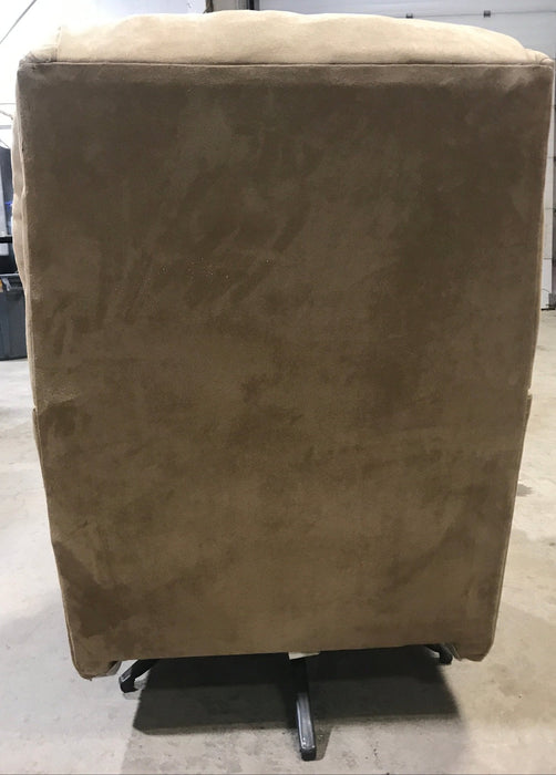 Used RV Chair - 39" H x 25" W x 20" D