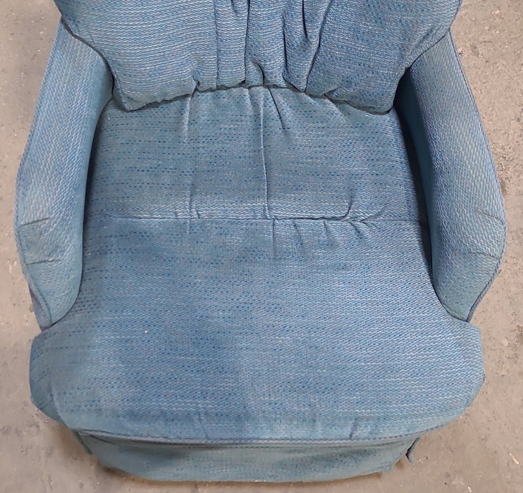 Used RV Chair - 32-1/2"H x 23-1/2"W x 24"D