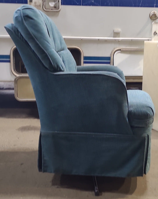 Used RV Chair - 32-1/2"H x 23-1/2"W x 24"D