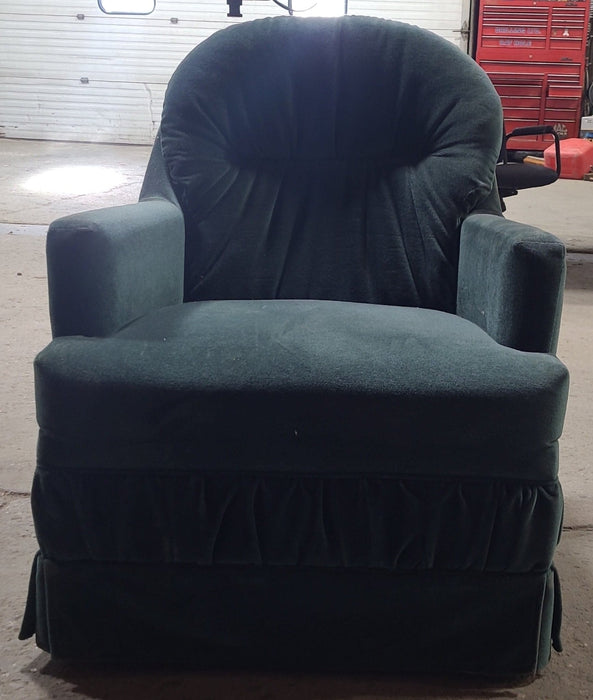 Used RV Chair - 34" H x 22" W x 28" D