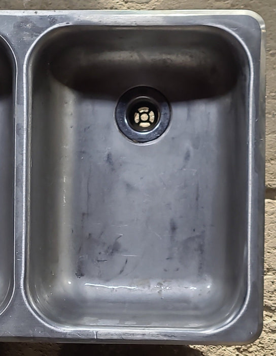 Used Double Kitchen Sink 23” W x 15 3/4” L
