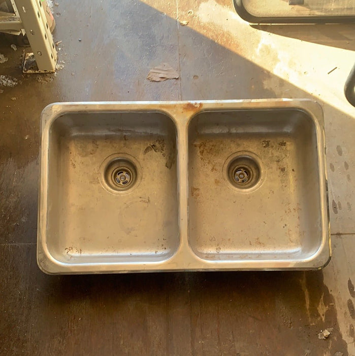 Used Double Kitchen Sink 26 3/4” w x 16” L