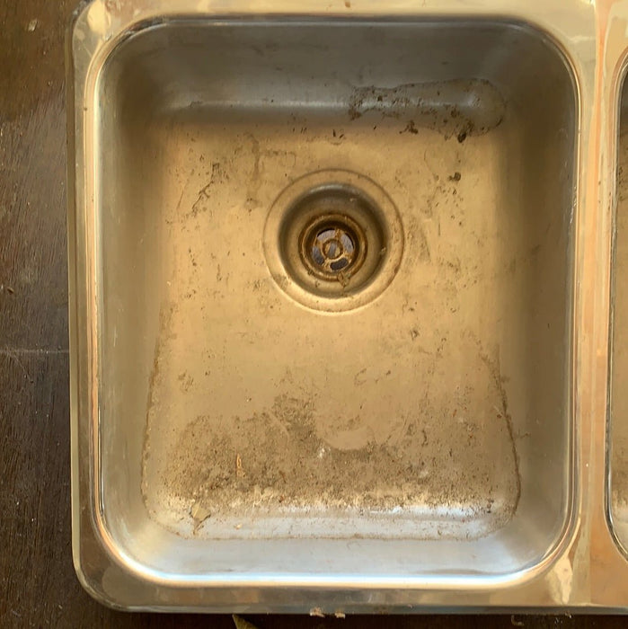 Used Double Kitchen Sink 26 3/4” w x 16” L