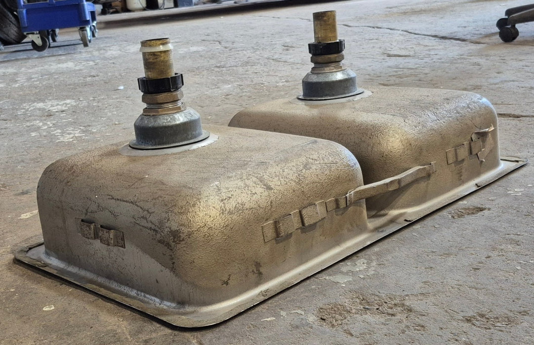 Used Double Kitchen Sink 27 3/8” W x 16 1/8” L