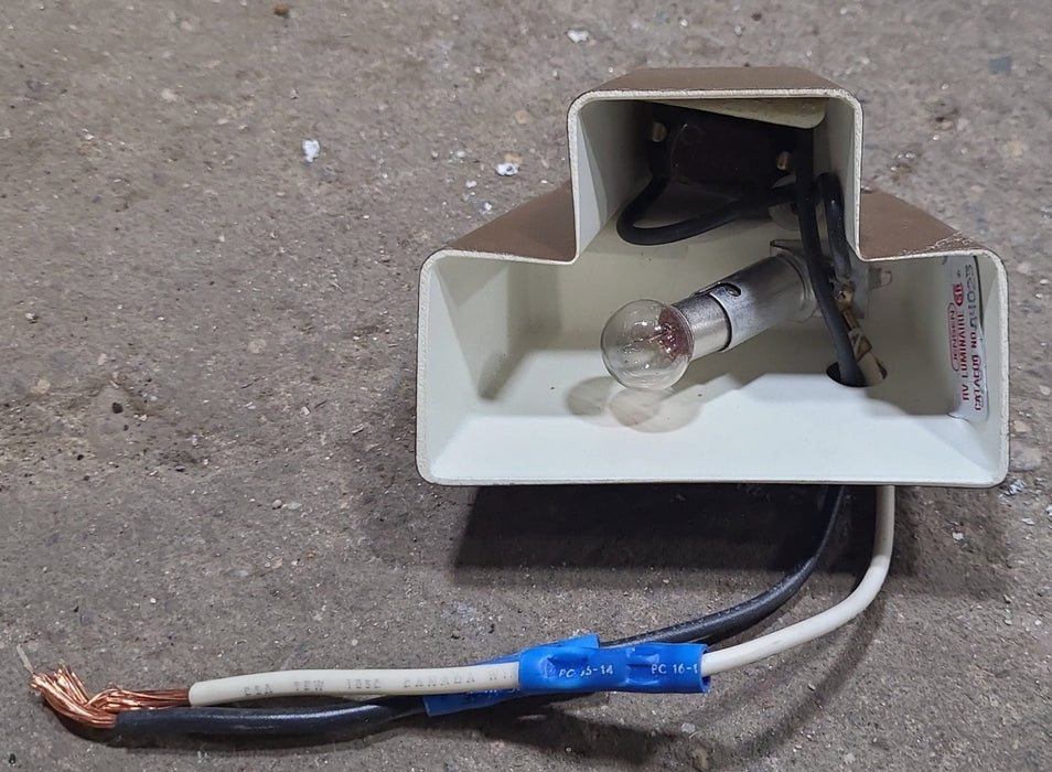 USED RV Interior Bullet/ Reading Light Fixture *SINGLE* RV Luminaire A4023