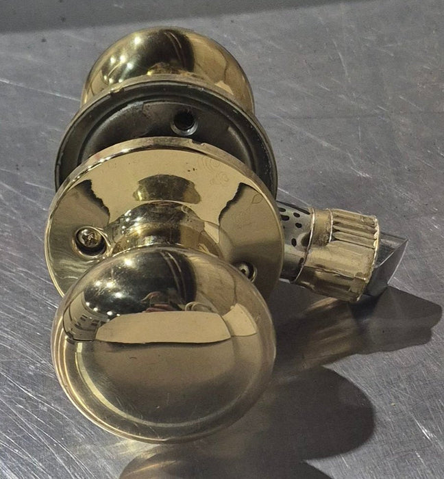 Used RV Interior Door Knob 1 1/4" Wall 2 1/2" Latch Non-Locking