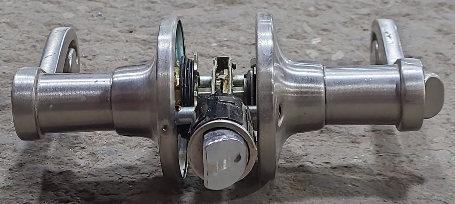 Used RV Interior Door Knob 1 1/8" Wall 1 3/8" Latch Locking - Young Farts RV Parts