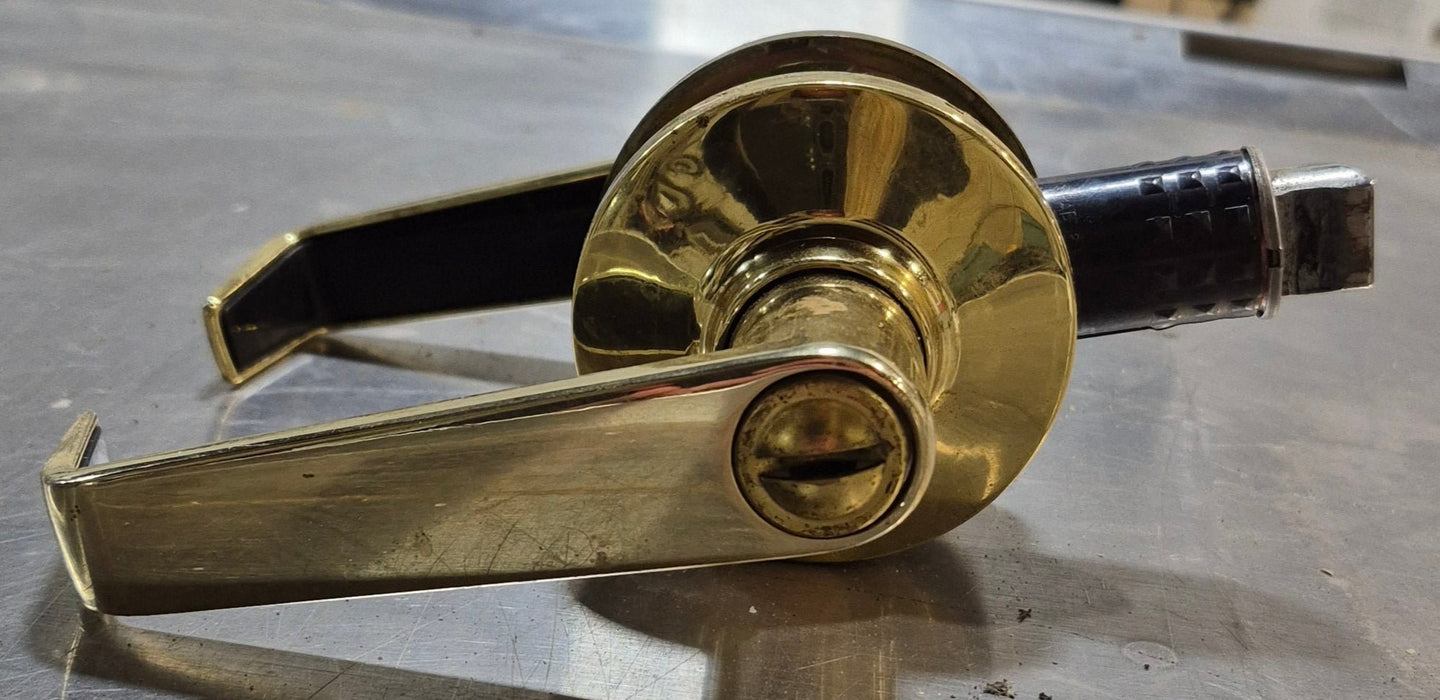 Used RV Interior Door Knob 1" Wall 2 1/2" Latch Locking - Young Farts RV Parts