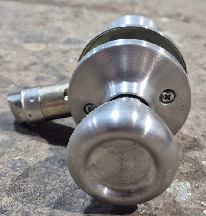 Used RV Interior Door Knob 3/4" Wall 2 1/2" Latch Non-Locking